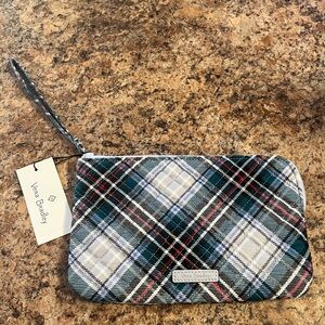 Vera Bradley Snowy Plaid RFID Simple Wristlet NWT